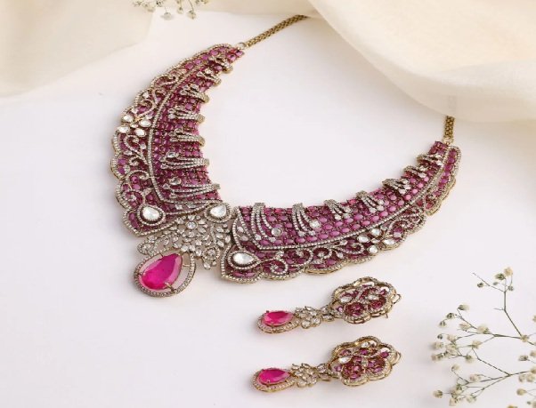 Indian Jewelry in the USA: What Every Bride Needs to Know