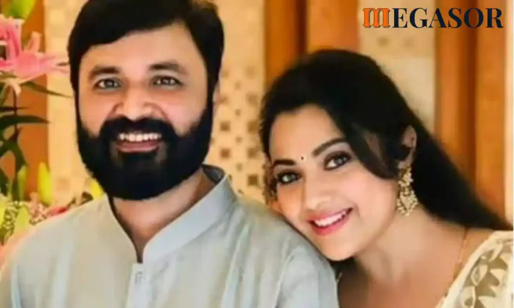 Meena Durairaj Husband