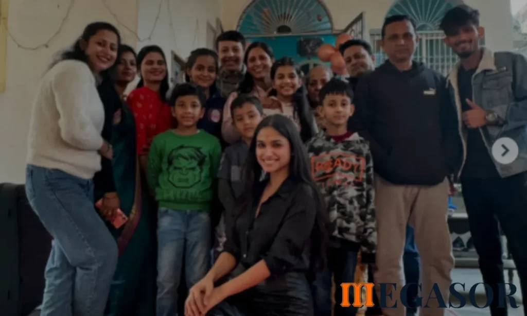 Kashish Kapoor Early Life and Family